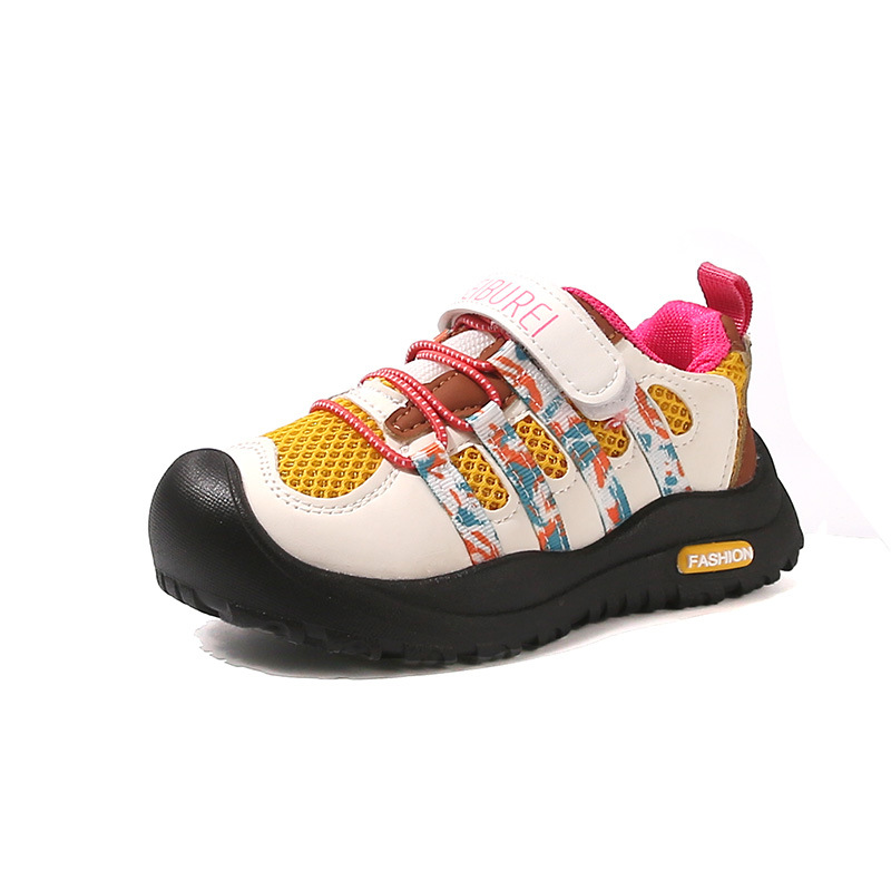 Zapatos deportivos de niñas verano 2026 nuevos zapatos de papá transpirables de malla para niños zapatos de correr al aire libre para niños