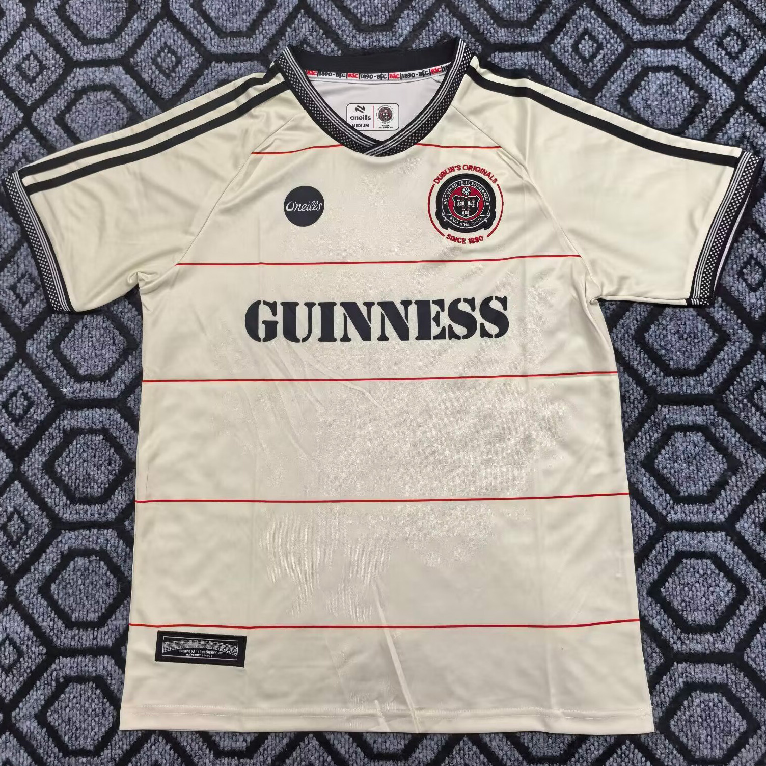 2526 보헤미아 어웨이