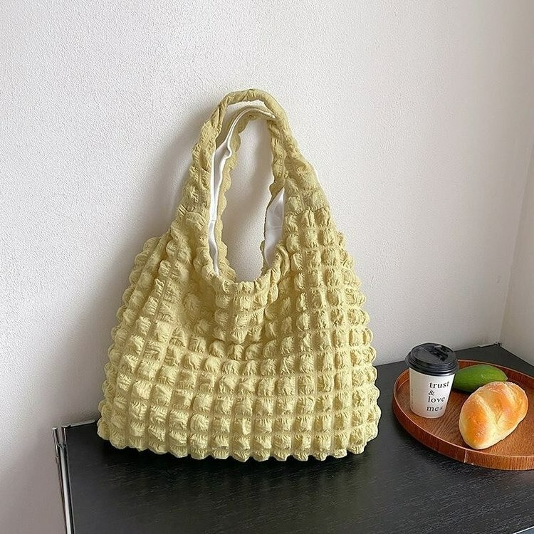 Korean Style Pleated Bubble Puff Bag Girl's Shoulder Hand Carrying Lunch Bag Trendy Large Capacity Cloud Underarm Tote Bag