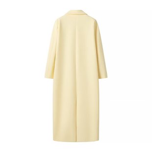 �羳�W��Ů�b���uͨINS����r�����e�Sɫë���L���������