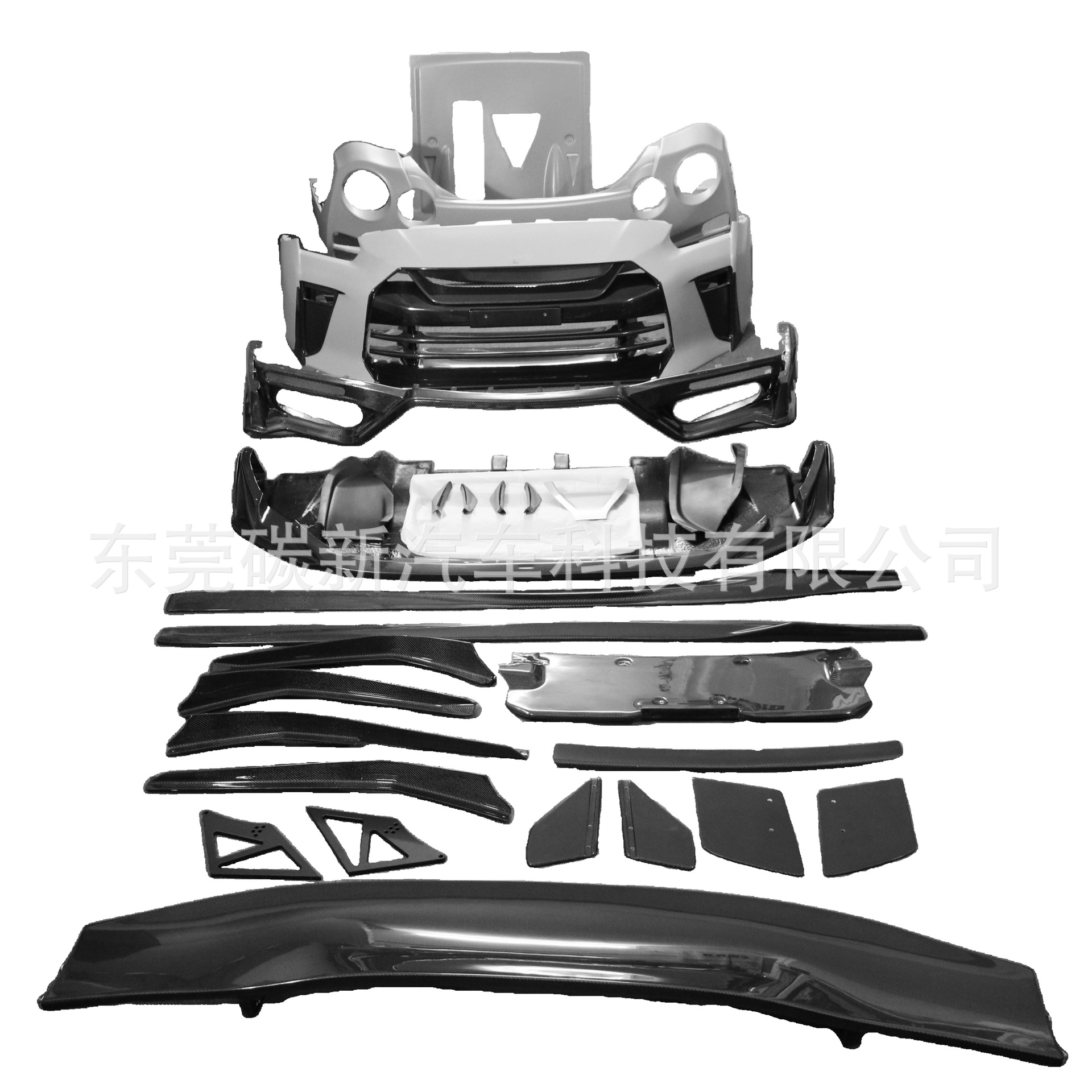 适用日产GTR R35改装TOP半碳大包围全碳纤维前杠后杠侧裙尾翼套件