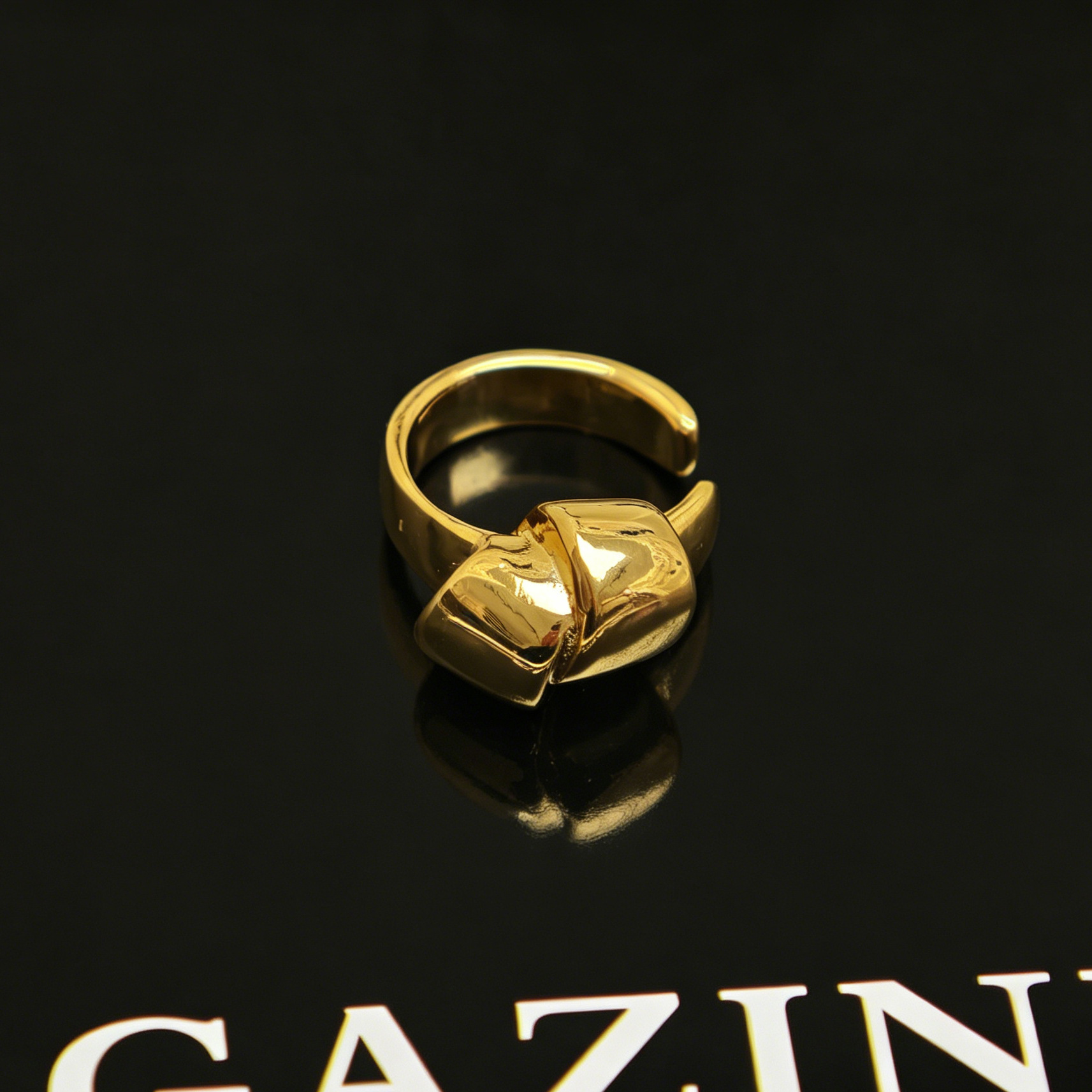 Premium Light Luxury Gold For Women Without Pierced Ears, Bone Clip With Unique Design, Versatile And Stylish Ear Accessory,_voghion.com