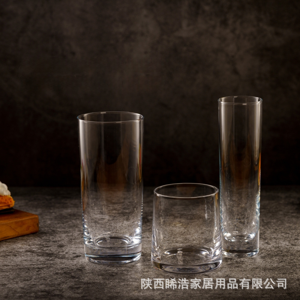 Glass capacious tea cup