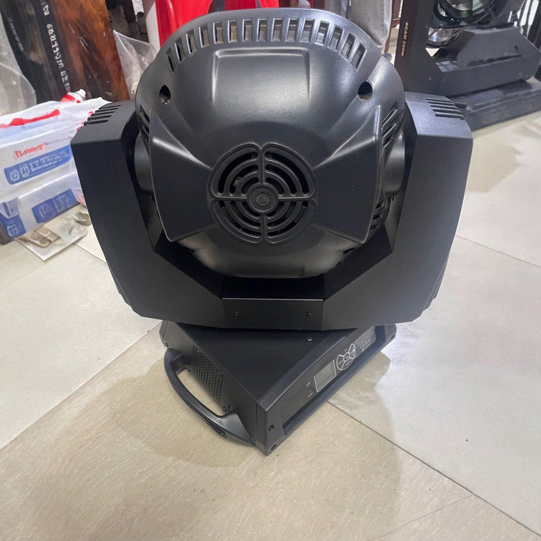 19颗大蜂眼摇头染色灯led七彩旋转灯，酒吧舞台灯光婚庆演出