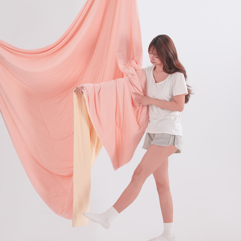 Directly from the Manufacturer, Class A, Nylon-Spandex, Cooling Summer Quilt, Air-Conditioning Quilt, Cool but Not Icy, Machine Washable