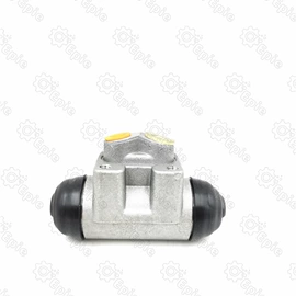 制动分泵;离合器总泵;制动总泵