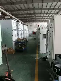 墙壁插座;墙壁开关;微型断路器