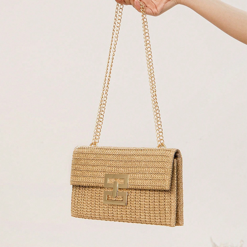 2025 New Vacation Style Multi-Compartment Chain Flap Twist Lock Straw Woven Shoulder Cross-Border Women's Bag_voghion.com
