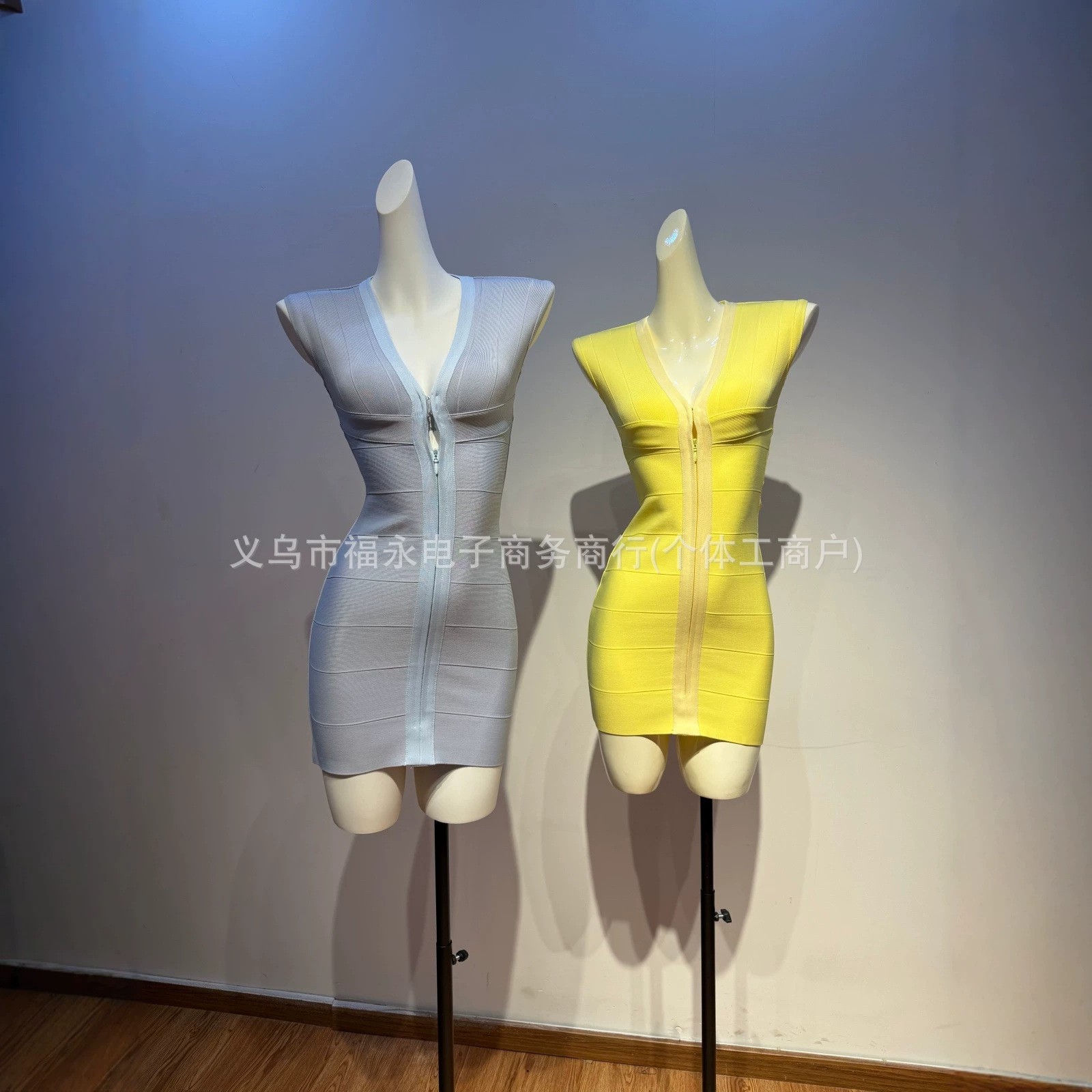 Factory wholesale sexy deep V front-zip bandage dress, sleeveless, stand-up collar, stretchy, bodycon, party dress