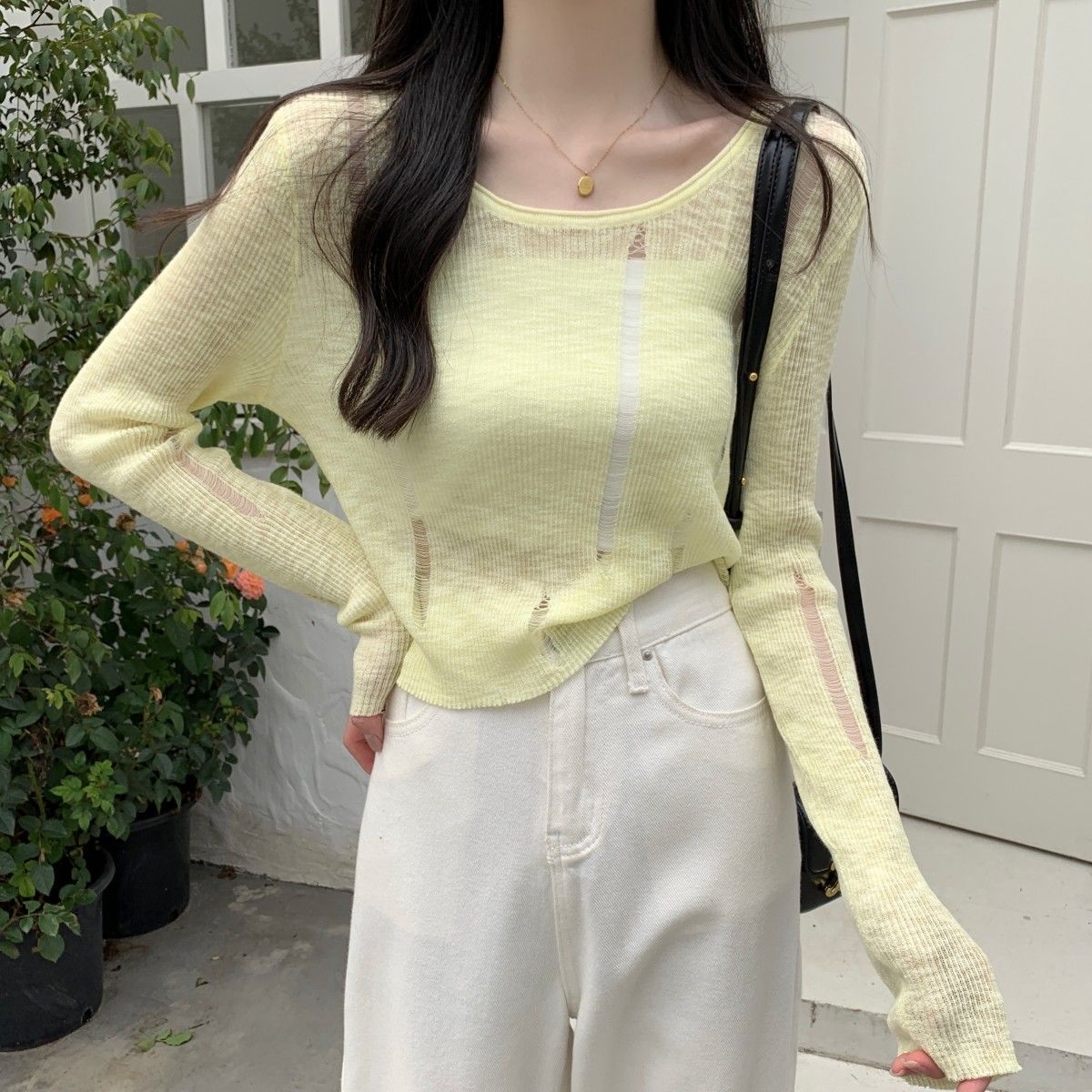 Delgado hueco de punto de manga larga Camiseta de verano de las mujeres corto aire acondicionado camisa estilo coreano nueva protección solar blusa superior image 11