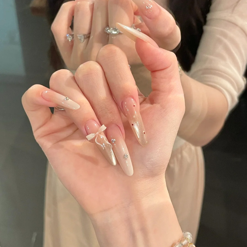 Energetic Beauty Girl Long Pointed Ice Translucent Gradient Cat Eye Polka Dot 3D Bowknot Press-On Nails Wholesale Source