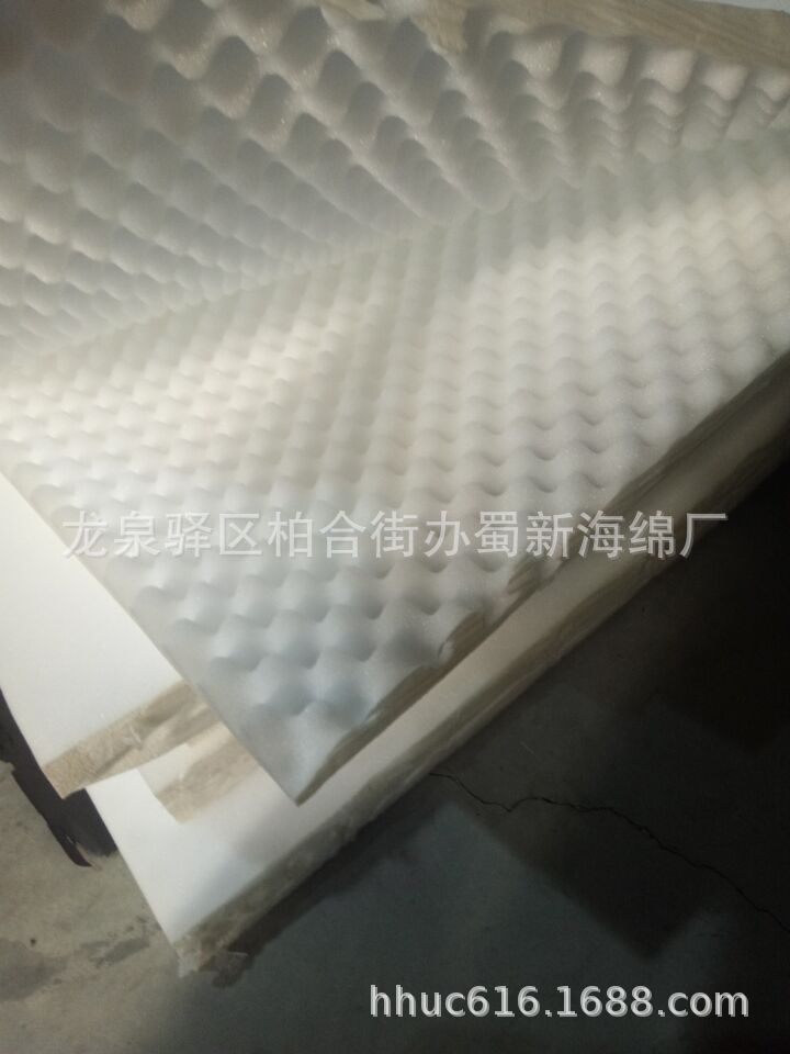 白色聚氨酯尖峰状吸音海绵/厂房墙面自粘消音海绵/波纹吸音泡棉