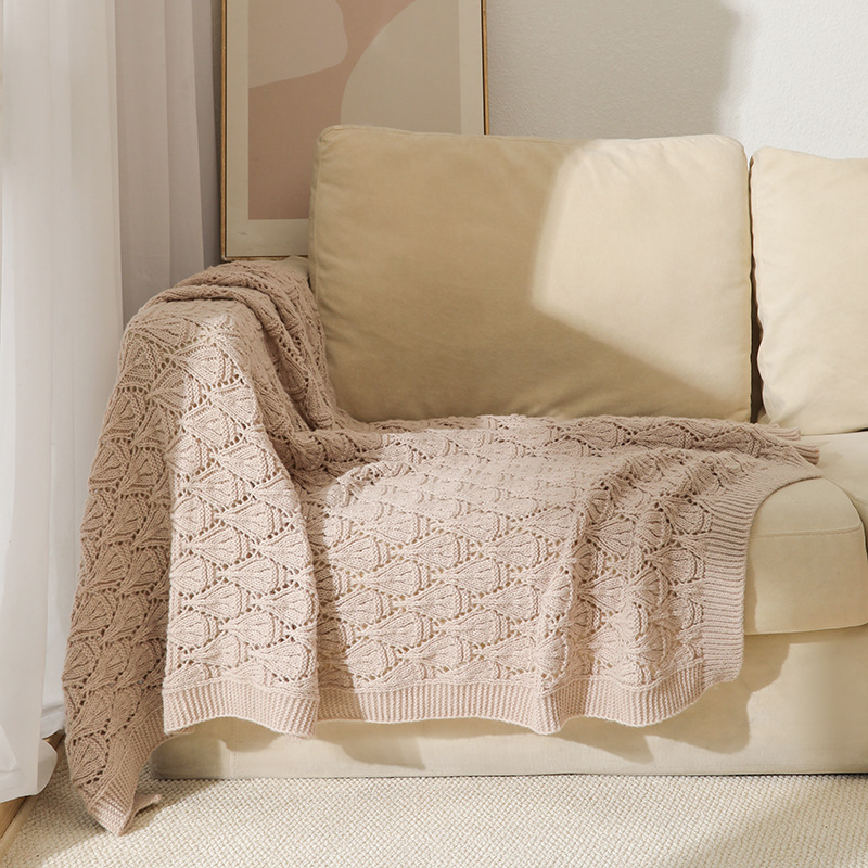 Knitted duvet, sofa for sleep