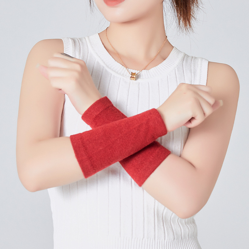 秋冬カシミヤウールベルベット腕保温男女手首カバー関節ニット保温厚防寒通気運動