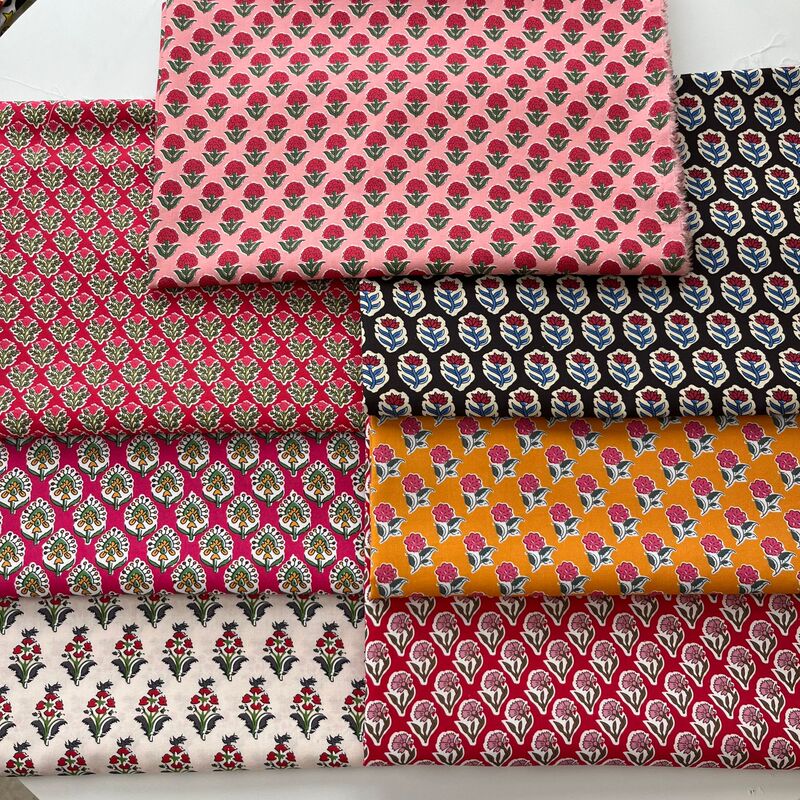 Cotton 40-Count Digital Indian Printed Pattern Blooming Effect Floral Fabric