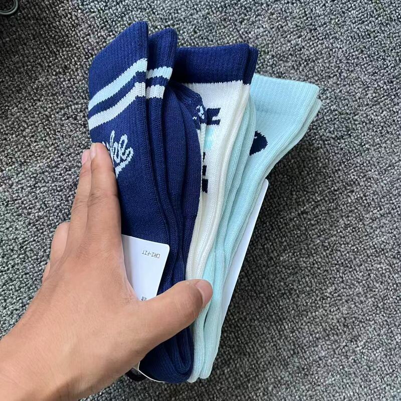 New Suwannakesi Socks Autumn and Winter Long Tube Towel Bottom Sports Socks Small Daisy Casual Basketball Socks