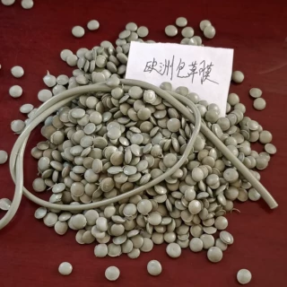厂家现货供应 LLDPE包草膜颗粒 再生吹膜颗粒 稻草膜茂金属颗粒