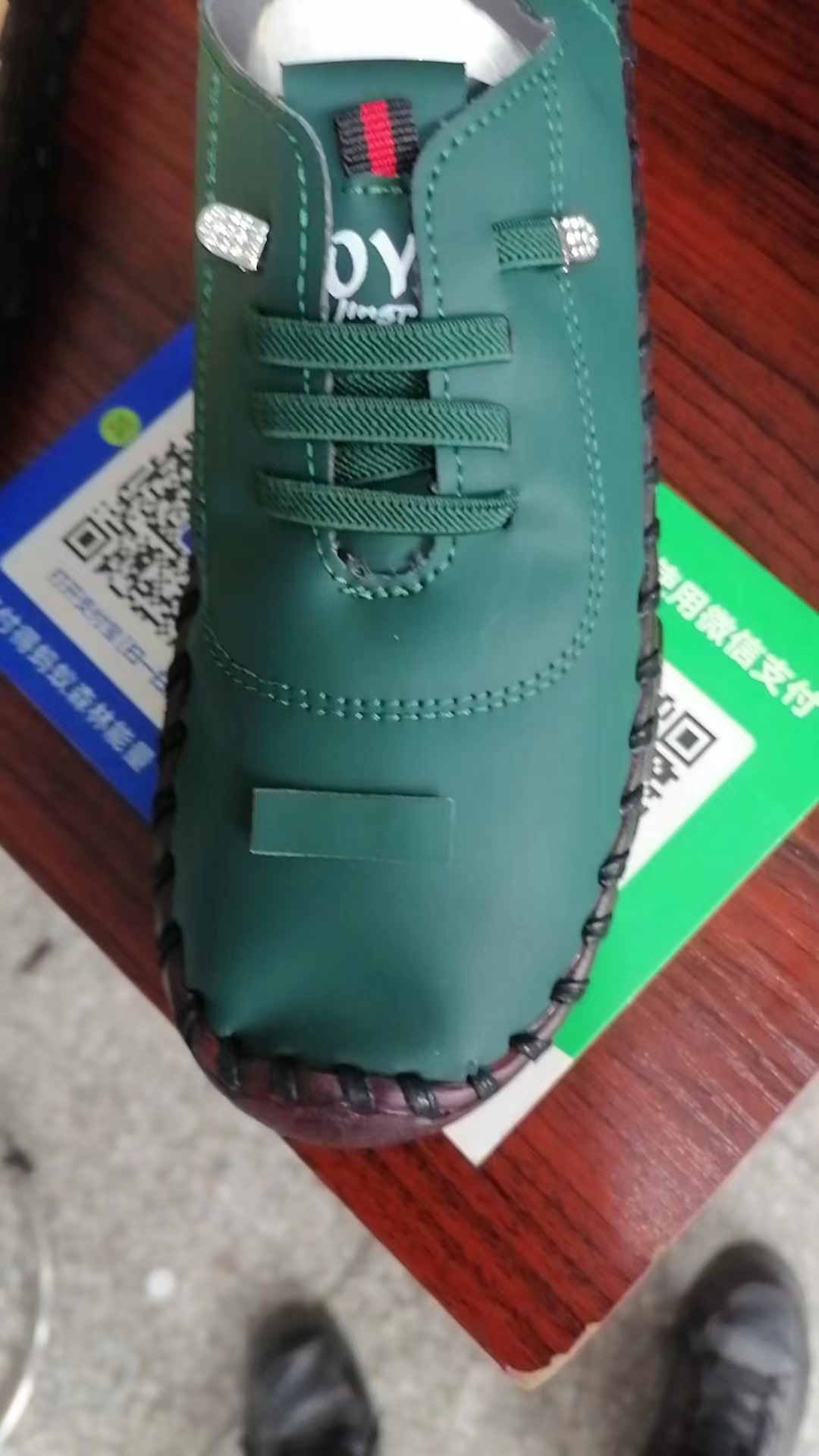 Cross-border caliente Hecho a mano de carne tendón suave inferior mamá zapatos de las mujeres 2023 primavera y verano nuevo soporte independiente zapatos planos zapatos Casuales