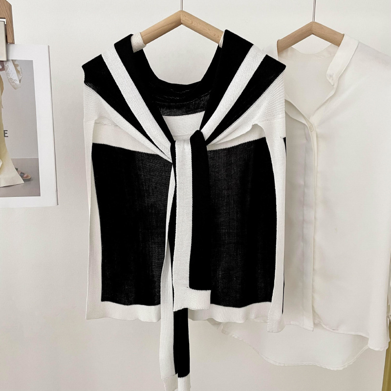 Mantón de protección solar de punto para mujer primavera y verano habitación con aire acondicionado moda Navy estilo costura contraste color desgaste exterior pequeño chal collar falso