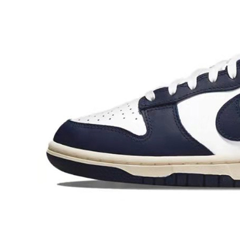 ⑳ dunk navy blue