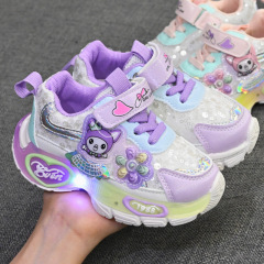 女の子の新しいクロミ防水お父さん靴スポーツシューズプリンセスライトアップトレンディな女の子のキャンパス発光子供靴