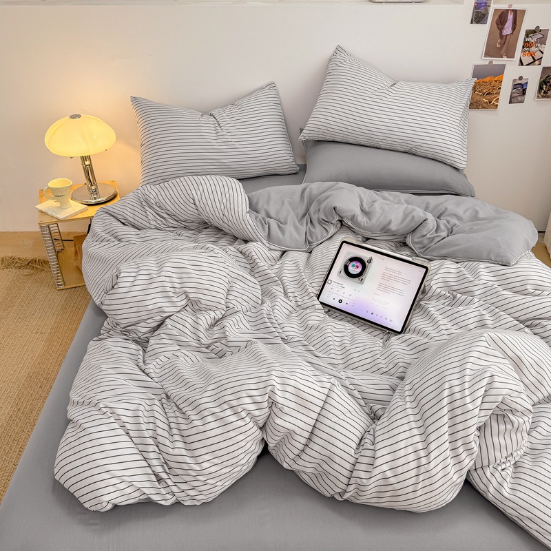 Minimalist Two-tone Washed Cotton Four-piece Bedding Set Home_voghion.com