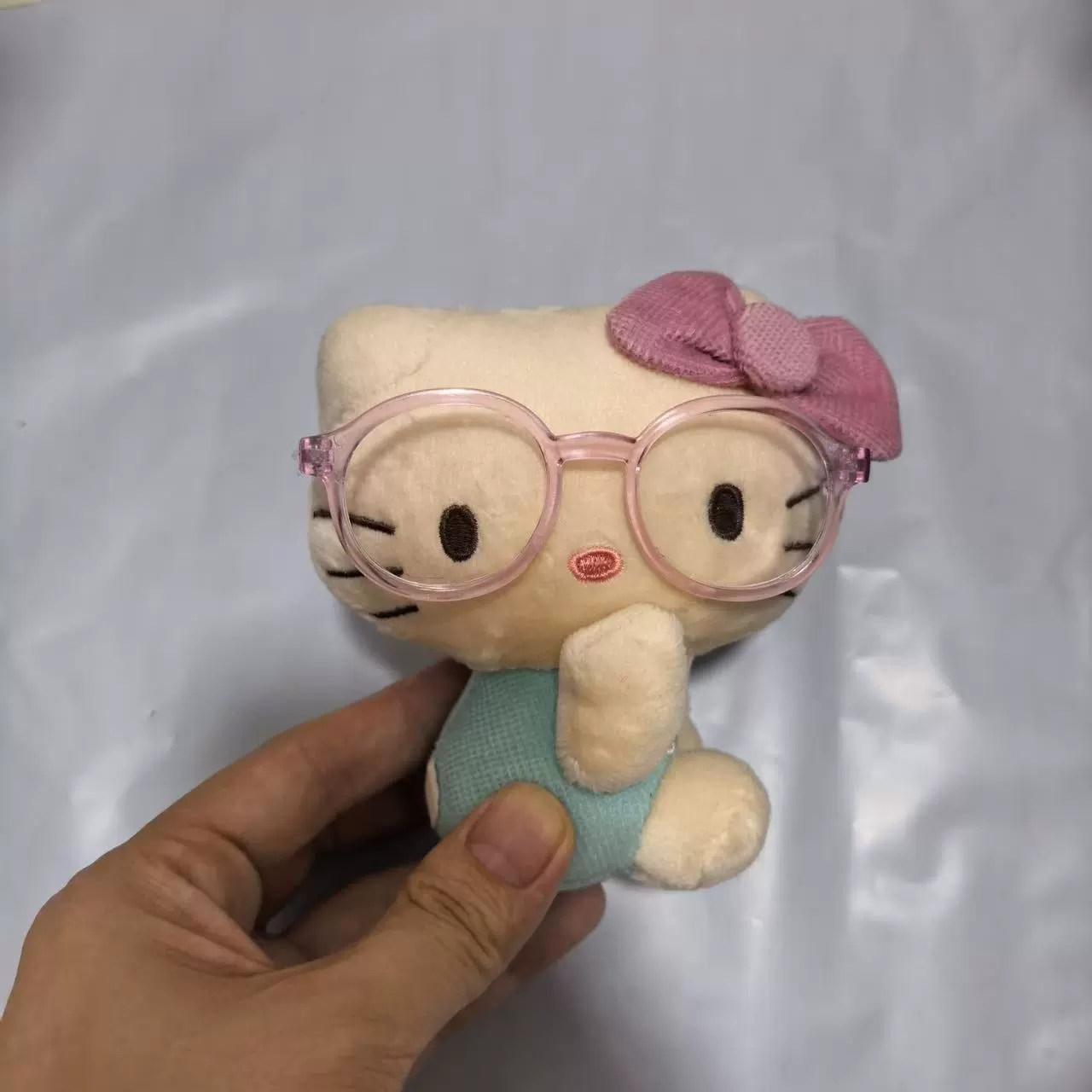 Плюшевый брелок (Sanrio) Hello Kitty, плюшевая кукла-талисман, размеры 10–16 см