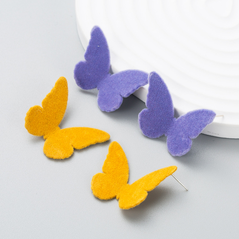 Fashion Solid Color Flocking Butterfly Simple Earrings display picture 2