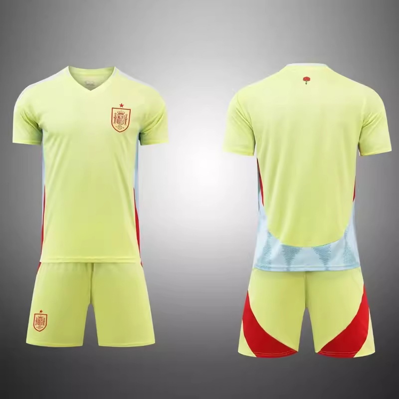 24 trajes amarillos sin estampar españoles