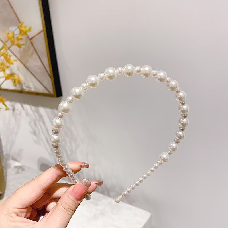 Europa y los Estados Unidos imitación de perlas de cabello retrógrado francés de verano de alto nivel sensación de cabello de la mujer nueva super inmortal lavado de la cara adornamiento para el cabello image 22