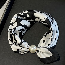 �͹Ŵ�����������L�lС�z��Ů�������ı������2025�¿��b��I��