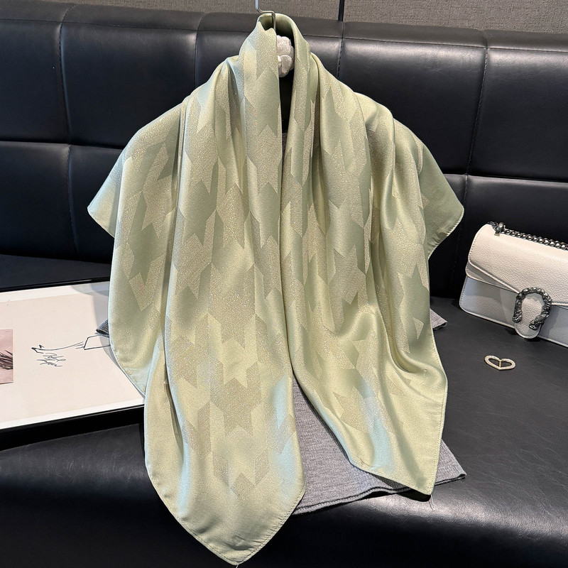 ファッション90角巾女性千鳥格マフラー中東包頭巾百合天糸綿シルクタオル卸売り復古対外貿易|undefined