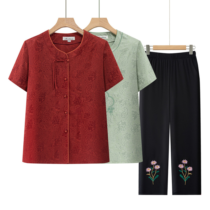 Grandma's Summer Short-Sleeved Suit, Middle-Aged and Elderly Women's Fashionable Shirt, Mom's Festive Clothing for Wedding and Birthday Banquets Grandma's Summer Short-Sleeved Suit, Middle-Aged and Elderly Women's Fashionable Shirt, Mom's Festive Clothing for Wedding and Birthday Banquets