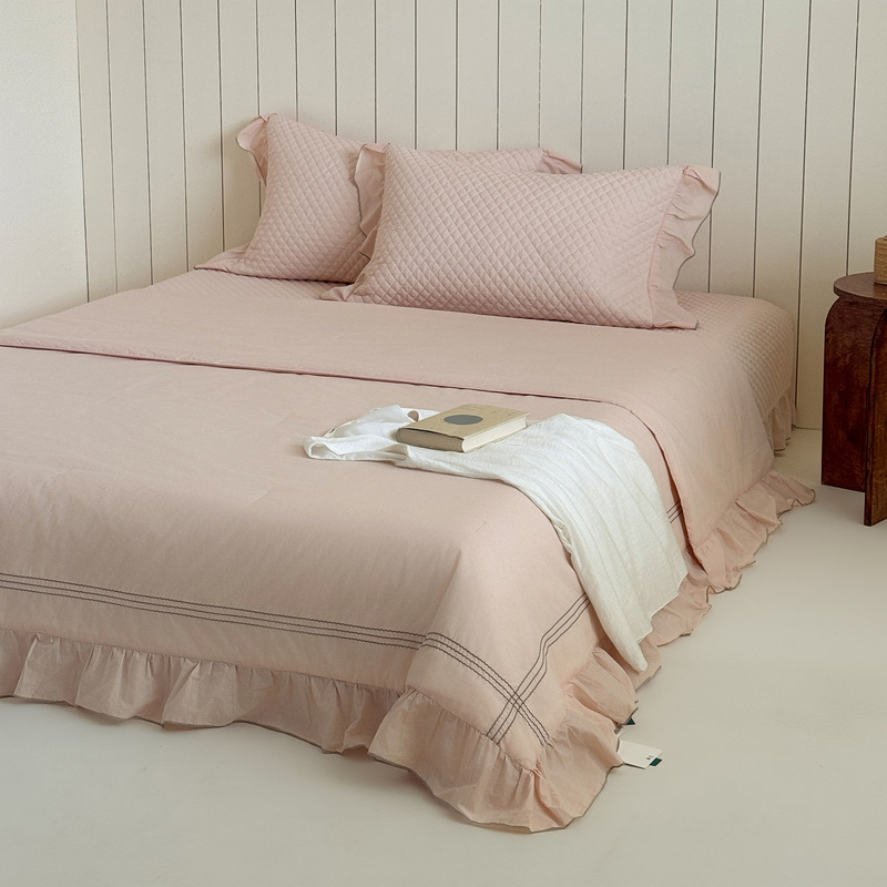 Korean Brand Da Ge 2026 Spring/Summer New Casual Style Bed Cover Three-Piece Set Can Be Paired with the Same Style Four-Piece Summer Quilt Set
