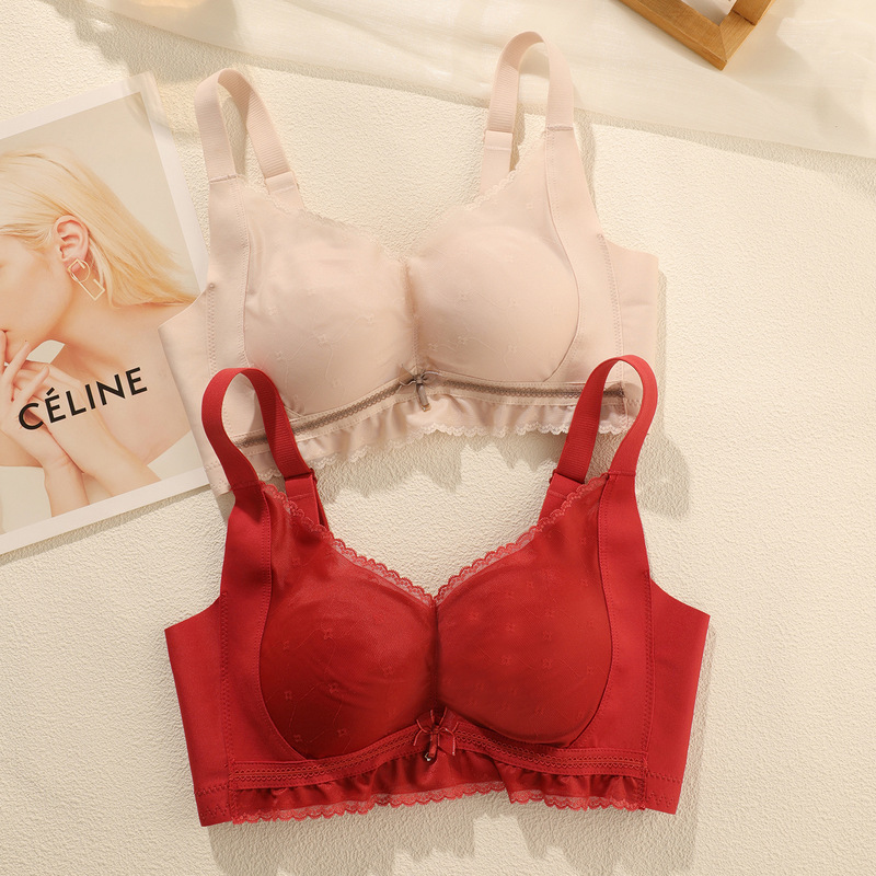 Red Intimates for Women with Small Breasts, Comfortable and Thin, Breast-Retracting Anti-Sagging Bra, Wedding Bride's Zodiac Year Bra