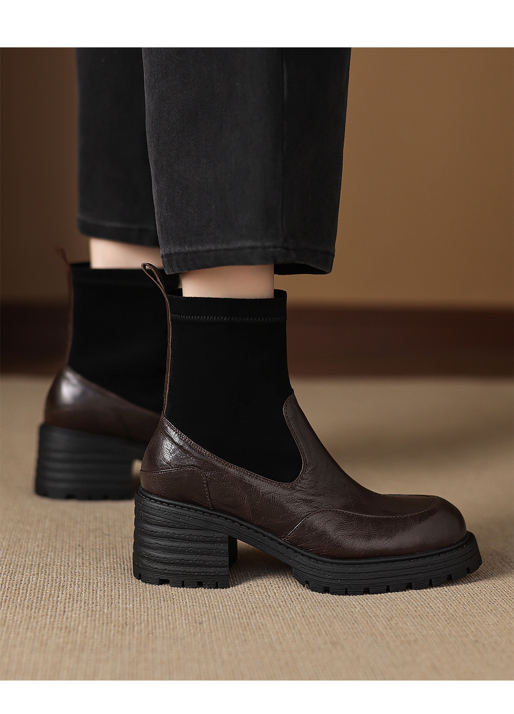Boot cổ ngắn cao gót đế dày mũi tròn phong cách retro thu đông 2025, phối dệt kim, gót thô ôm chân — nhung đen, Nhung nâu, Lớp lót đơn màu đen, Lớp lót đơn màu nâu chi tiết 11