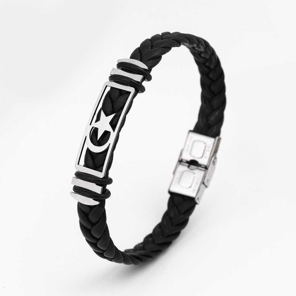 20g Weight Bangle Classification Leather Chain Material 1 Piece Quantity Holiday, Daily Occasion 304 Stainless Steel, Pu Leather Material Solid Color Pattern All Seasons Season Men's Gender Plating Design Retro, Punk Style Retro Punk Solid Color 304 Stainless Steel Pu Leather Plating Men's Bangle Men Cord & Leather Bracelets 12