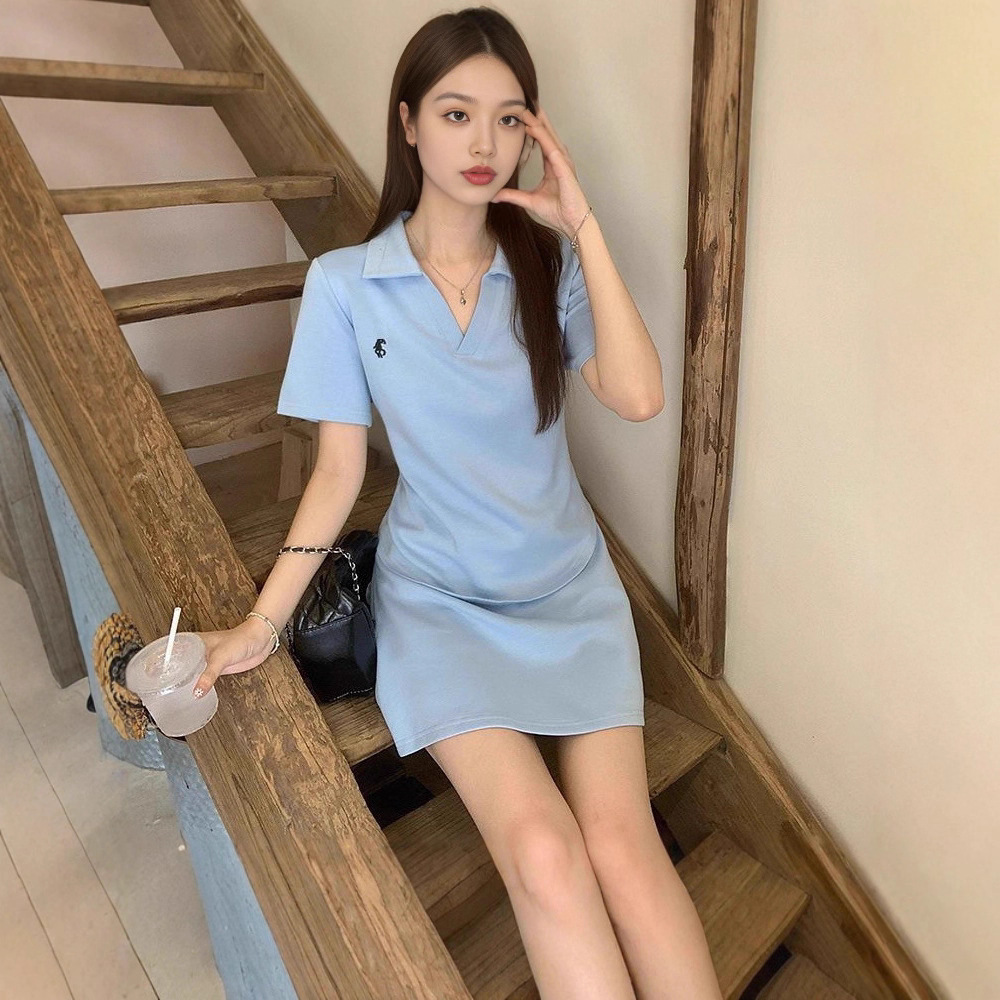 Fashionable Casual Sports Suit for Women in Summer, Large Size, Loose, Flesh-Covering, Stylish Pure Color Top + Shorts and Skirt Two-Piece Set