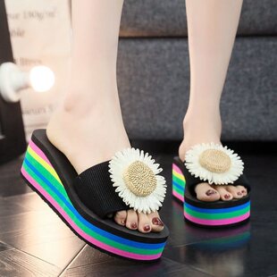 �º��һ����ЬŮ�ĸ��ֵ�ʺ�׷²ݾ��r�ջ������Ь�ȼ�ɳ��Ь