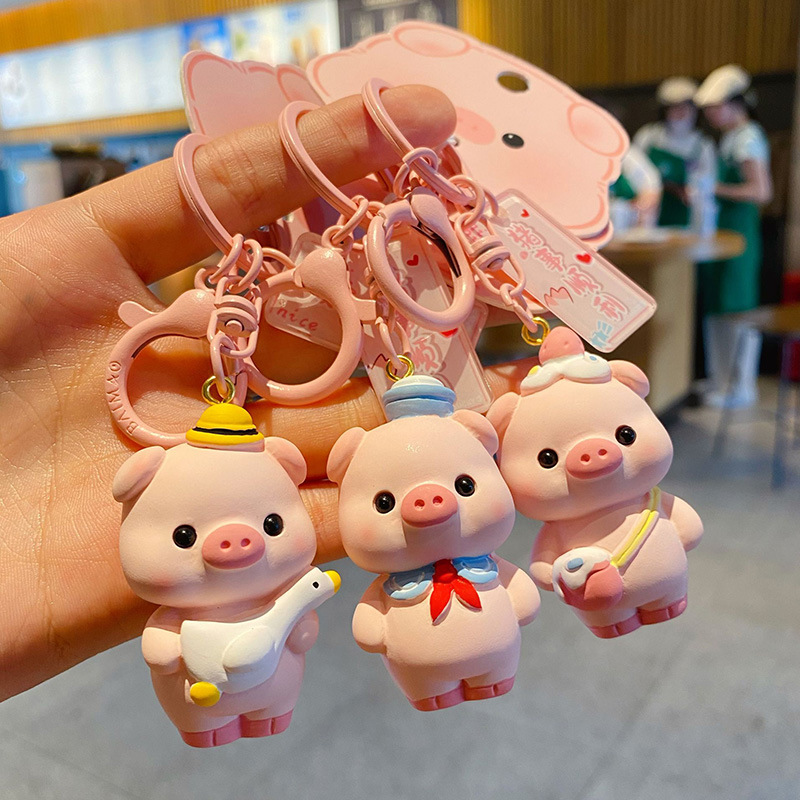 正版可乐猪钥匙扣时尚情侣配饰趣味小猪公仔可爱书包挂链钥匙链女