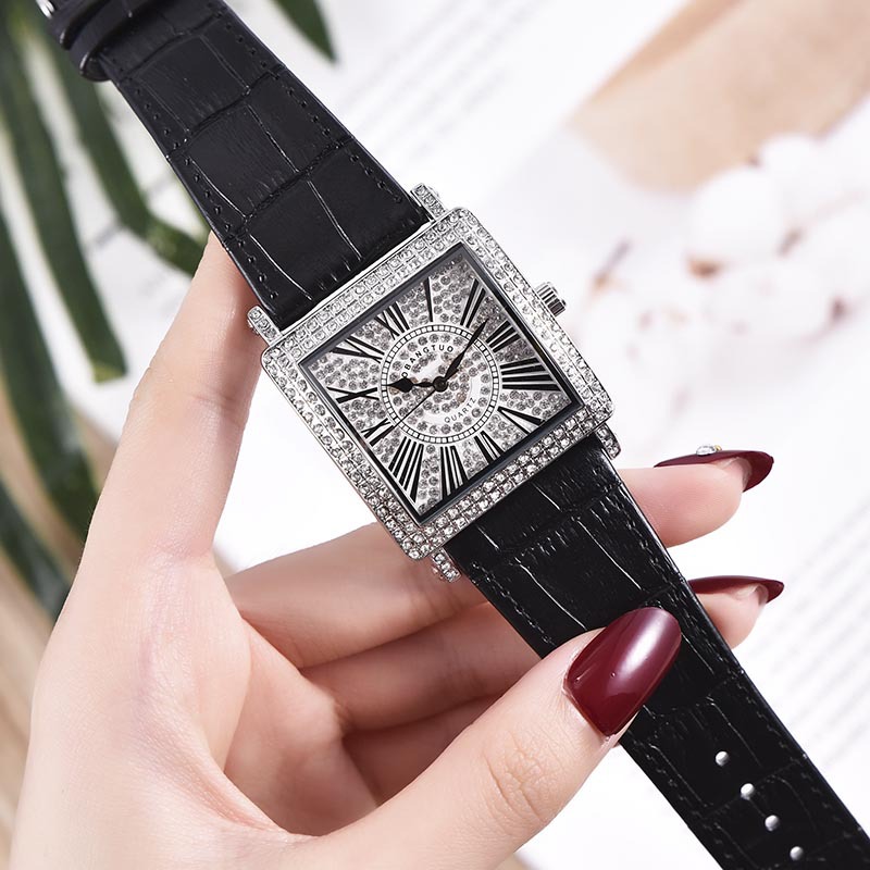 Live Hot Online Celebrity Square Diamond Watch Women's Fashion Roman Digital Belt Student Couple Quartz Watch