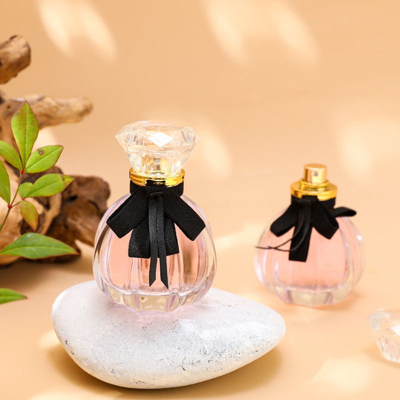 Perfume giratorio Jiaberlan París transfronterizo de la fragancia fascinante fragancia ligera duradera elegante fragancia de los estudiantes de flor lote