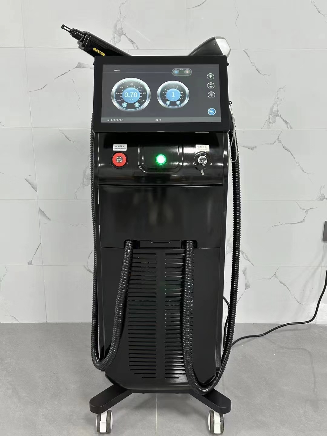Comercio exterior Soprano 808 instrumento de rejuvenecimiento de la piel de fotones 755 instrumento de salón de belleza de lavado de cejas multifuncional de tres bandas