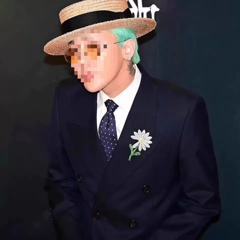 GD Quan Zhilong con un broche de flores de sol de margarita pequeño girasol pecho de fans de apoyo sensación de moda accesorios de venta caliente