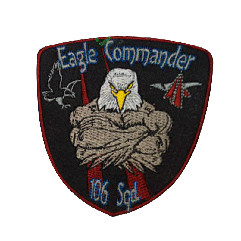 动物图案鱼小布贴广州绣花厂家定 做各类锁边电脑绣花徽章织唛章