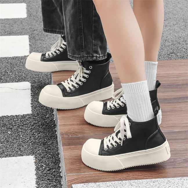 Zapatos de pareja estilo Hong Kong, primavera 2026, mocasines bajos de nicho, zapatillas deportivas casuales versátiles y modernas