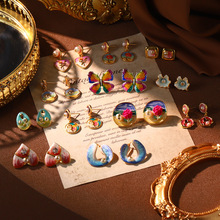 ���ŷ�ʽ���Ŷ���С�ڸ߼��ͻ�ϵ����Ȼ�������С�������������