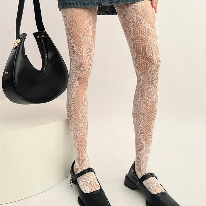 Spring and summer new retro new Chinese hot girls wear leggings niche atmosphere hollow pattern pantyhose women