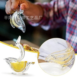 Acrylic Lemon Juicer Manual Transparent Small Fruit Juicer Portable Manual Lemon Clip Juicer