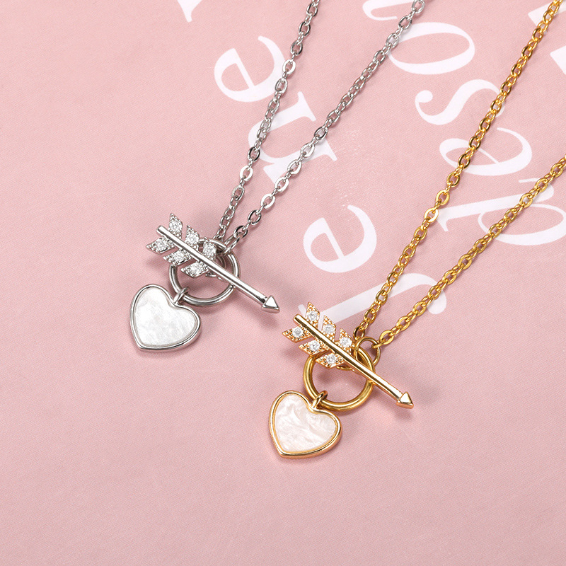 Korean Simple Heart-shape Shell Love Clavicle Chain Female Couple Copper Necklace Wholesale display picture 3